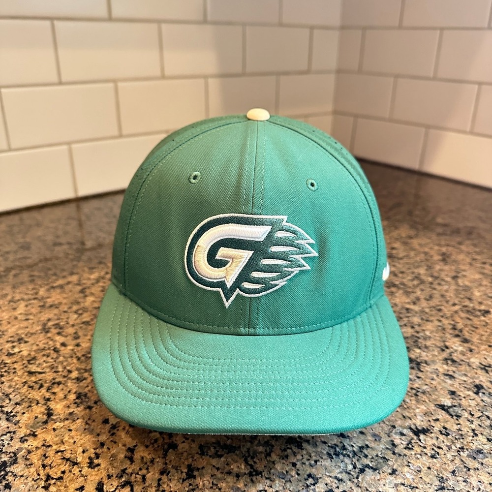 Georgetown Grizzlies Hat Nike True Dri-Fit 7 3/8 Green Fitted Baseball Cap NCAA